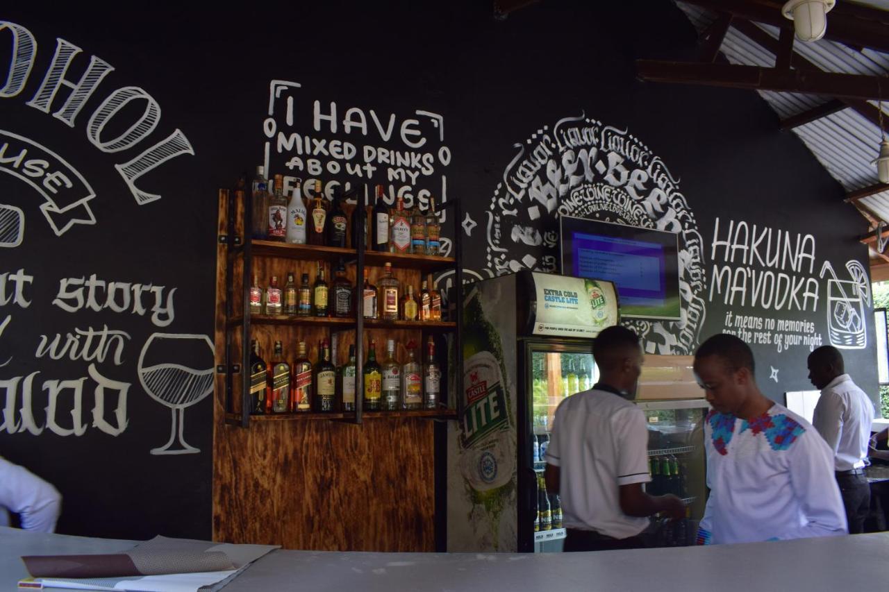 Acacia Hotel Mbarara Nyamitanga Екстериор снимка