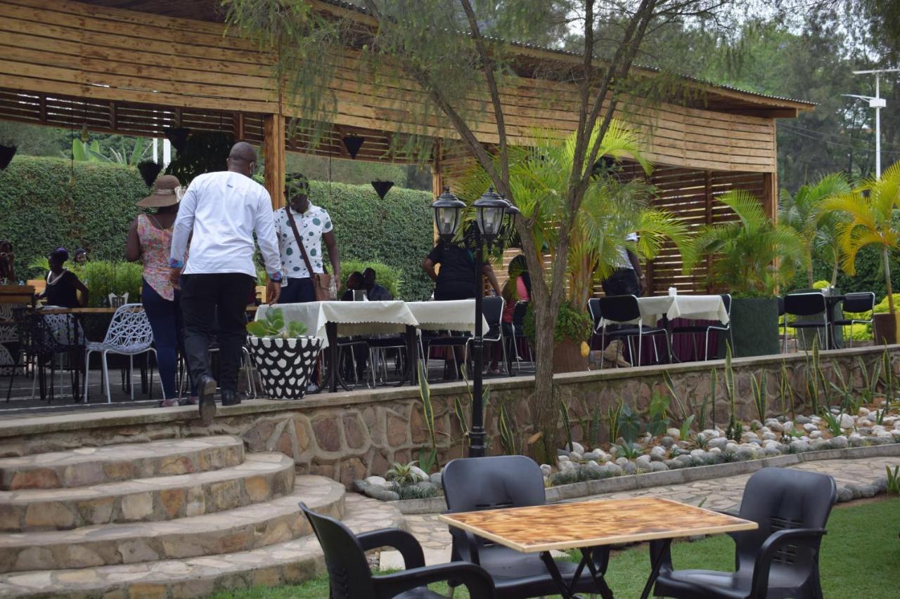 Acacia Hotel Mbarara Nyamitanga Екстериор снимка