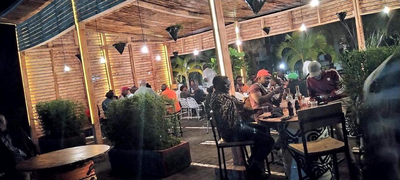 Acacia Hotel Mbarara Nyamitanga Екстериор снимка