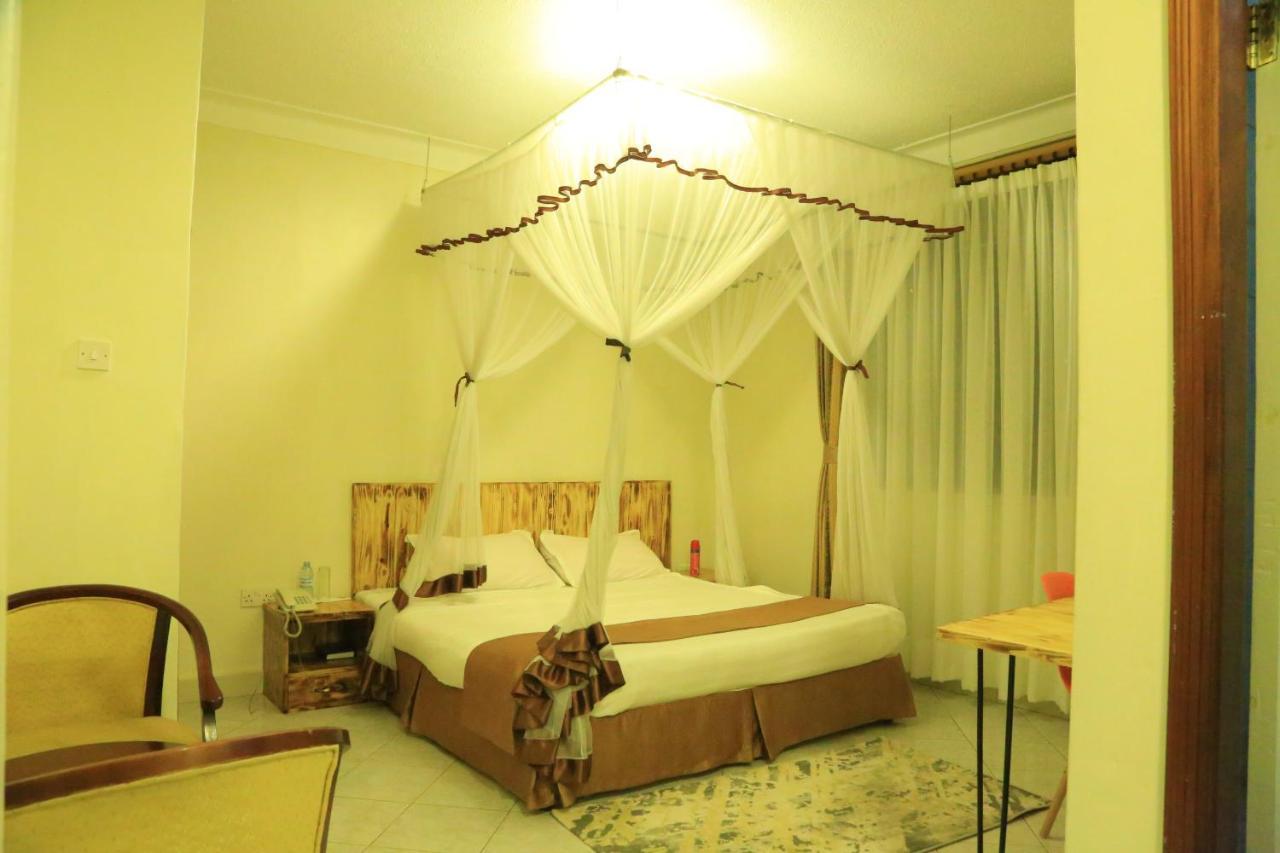 Acacia Hotel Mbarara Nyamitanga Екстериор снимка