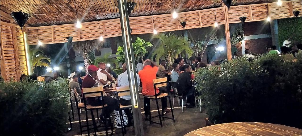 Acacia Hotel Mbarara Nyamitanga Екстериор снимка