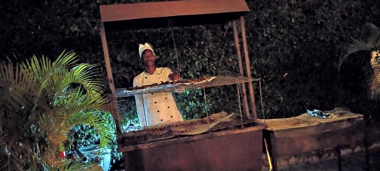 Acacia Hotel Mbarara Nyamitanga Екстериор снимка